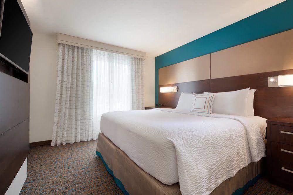 Hotel Springhill By Marriott